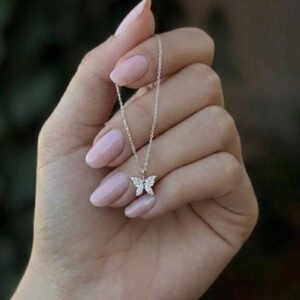 گردنبند پروانه مینیمال نقره ۹۲۵ با جعبه نورانی